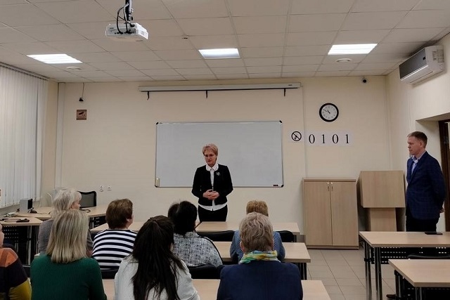 Центр информационных технологий возглавил 37-летний педагог 