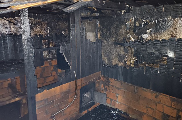 В Советском районе в результате пожара сгорела баня