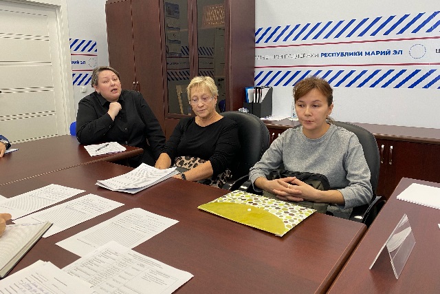 Жители микрорайона «Ширяйково» обратились с проблемами к депутатам