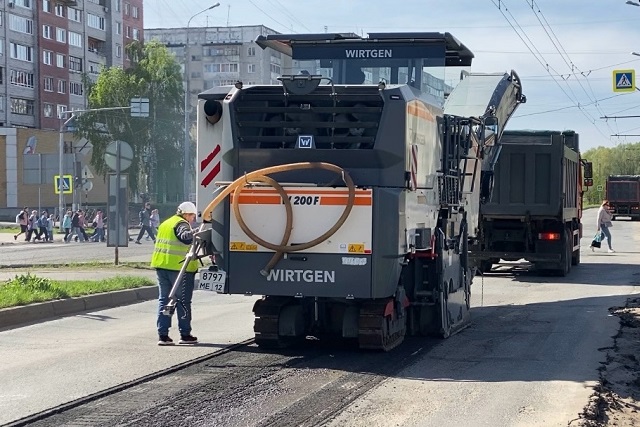 На улице Петрова в Йошкар-Оле ремонтируют проезжую часть