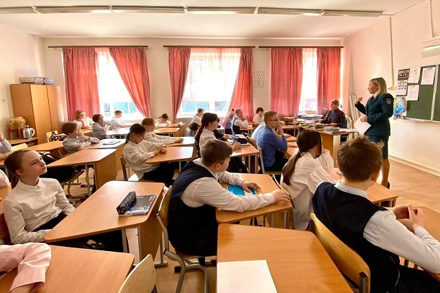 В школах города Йошкар-Олы проходят уроки налоговой грамотности