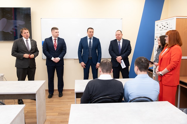 В Маргосуниверситете открыли цифровую лабораторию электроэнергетики