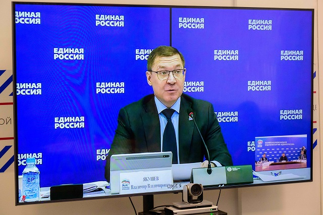 Владимир Якушев: в 2025 году отремонтируют почти 1,5 тыс объектов образования
