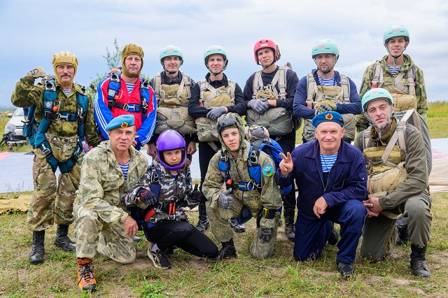 Мероприятия, посвященные Дню ВДВ, прошли на аэродроме в Сосново