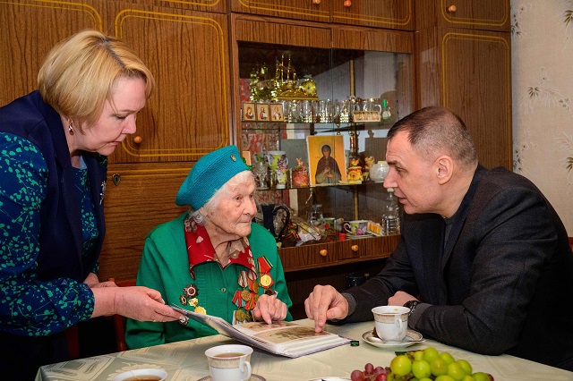 Муниципалитеты установят единые меры поддержки для почётных граждан