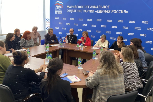 Защита материнства и новые инициативы в Народную программу «Единой России»