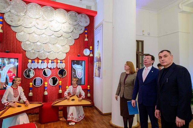 В Национальном музее имени Евсеева открыта новая экспозиция 