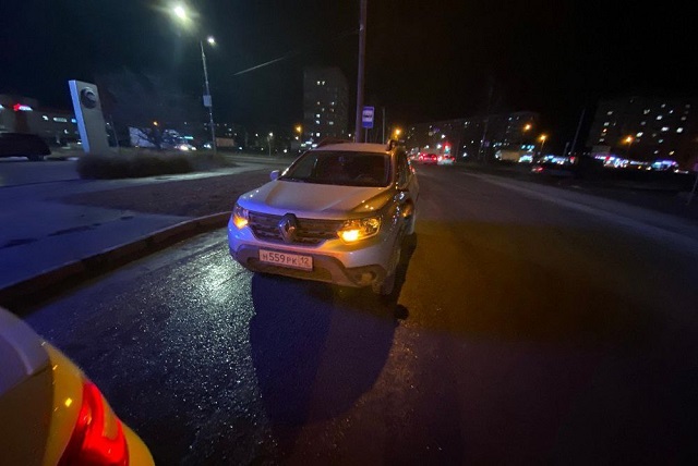В Йошкар-Оле две школьницы попали под колёса иномарки