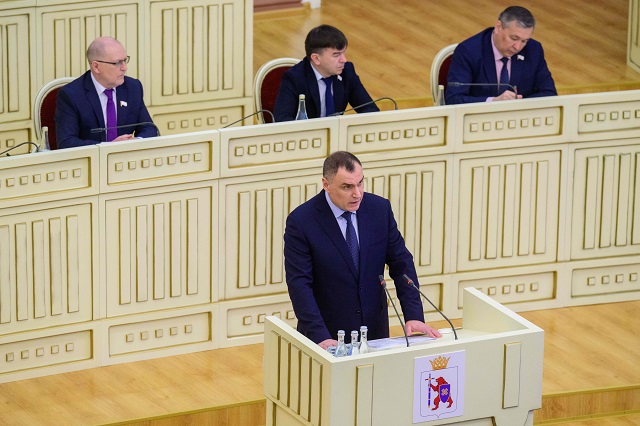 Юрий Зайцев подвел итоги работы правительства за 2024 год на сессии Госсобрания