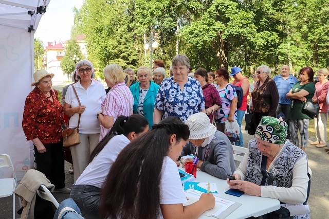 В Йошкар-Оле продолжается городская акция «Пункт здоровья» 
