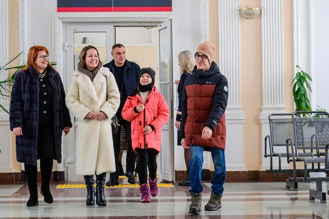 Юрий Зайцев исполнил мечту школьника побывать в роли машиниста поезда 