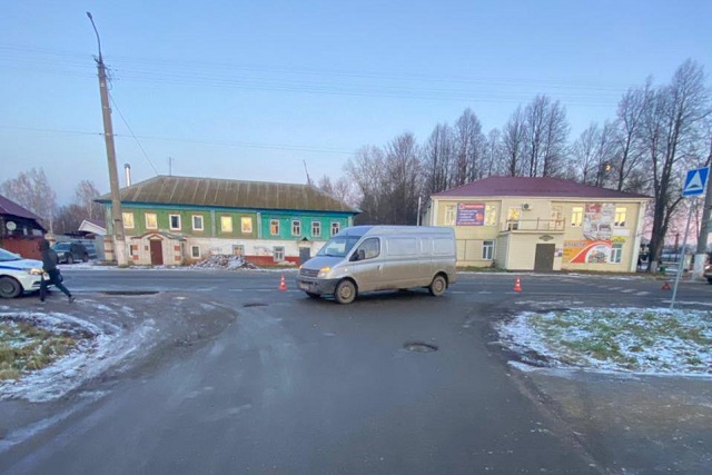 В посёлке Оршанка пенсионерка попала под колёса автофургона 