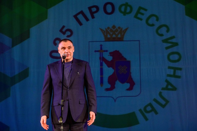 Юрий Зайцев наградил победителей этапа чемпионата «Профессионалы» 