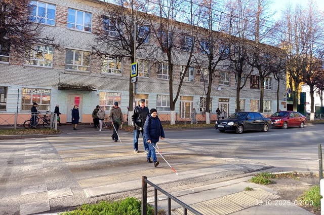 В Йошкар-Оле сотрудники Госавтоинспекции провели акцию «Белая трость»