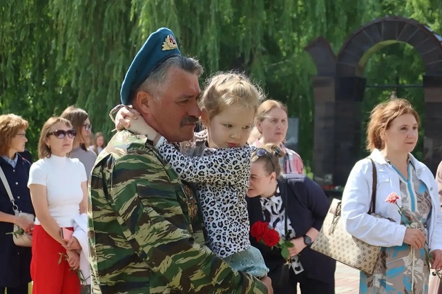 В День ветеранов боевых действий «Единая Россия» провела памятные мероприятия в Марий Эл