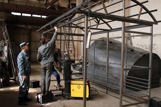 В ИК № 6 УФСИН России по Марий Эл изготавливают остановочные павильоны