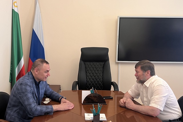 Глава Марий Эл провёл рабочую встречу в Министерстве спорта России 