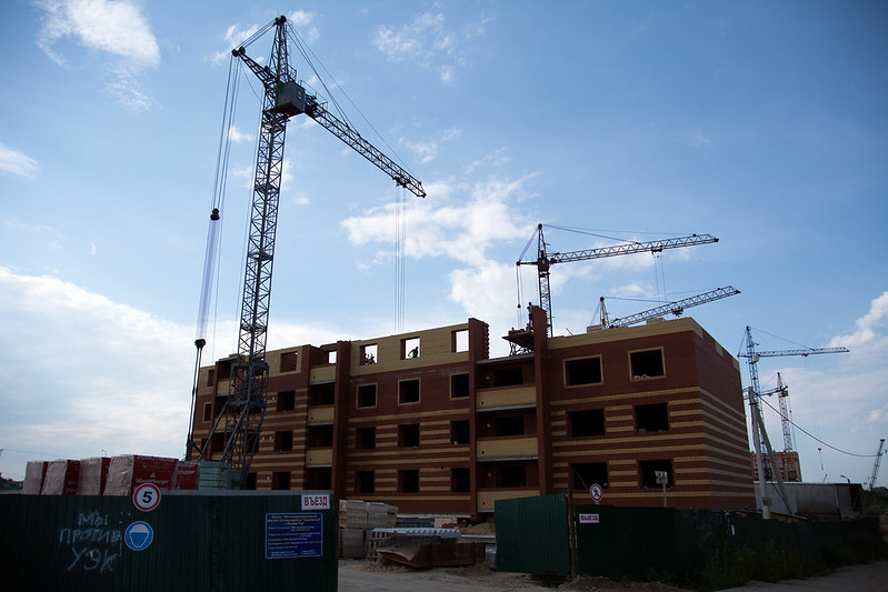 В республике продолжается активное строительство жилых домов 