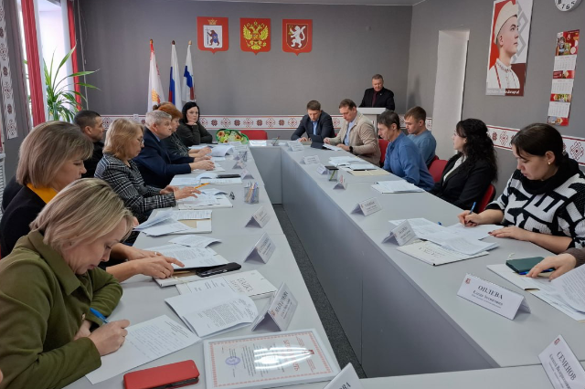 В Горномарийском районе состоялась внеочередная сессия Собрания депутатов 