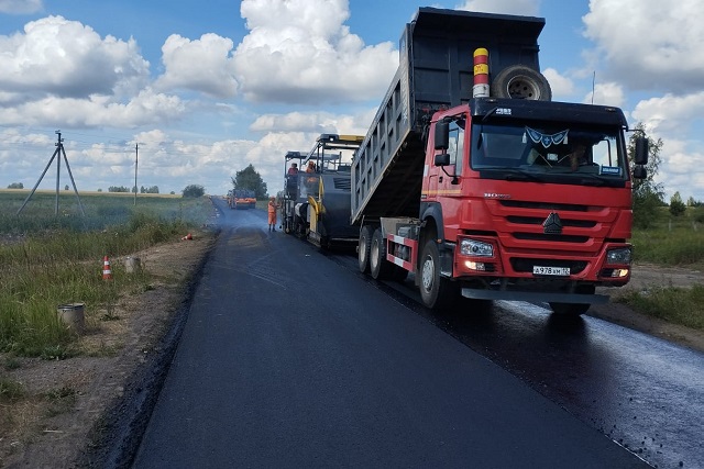 К 100-летию деревни Большеникольск отремонтировали дорогу