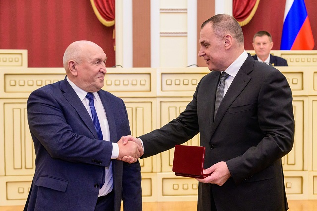 Юрий Зайцев поздравил аграриев с профессиональным праздником 