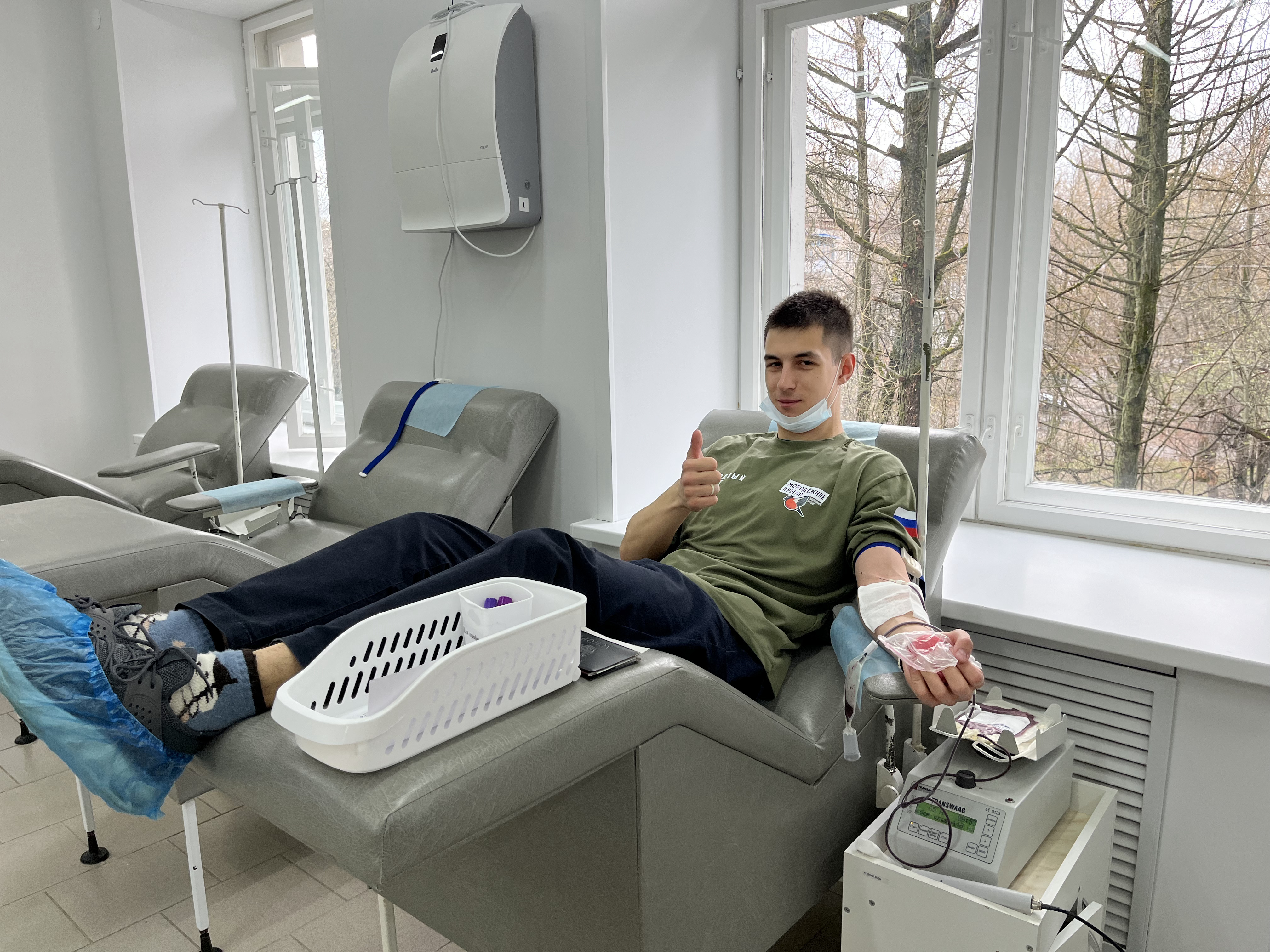 Молодёжное крыло Народного фронта провело донорскую акцию