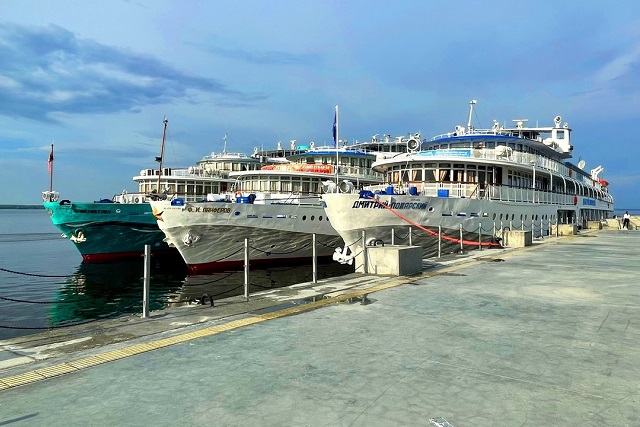 Девятнадцать теплоходов прибудут в Козьмодемьянск на этой неделе 