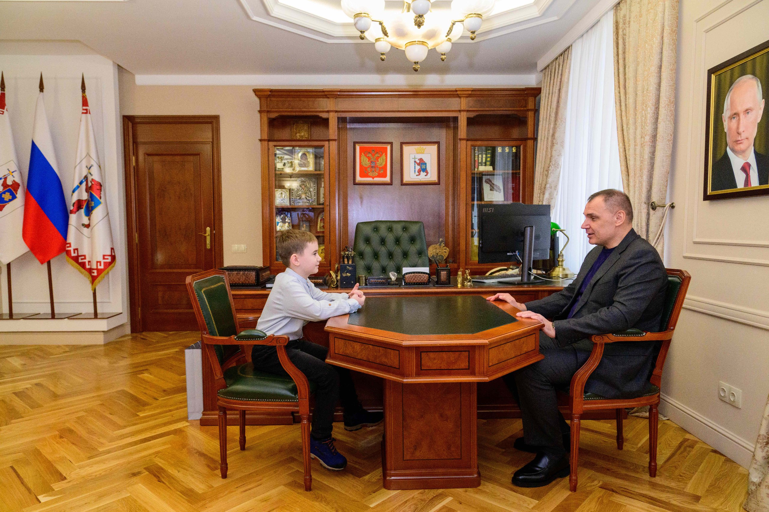 Первоклассник Женя Цитцер побывал в роли Главы Республики Марий Эл