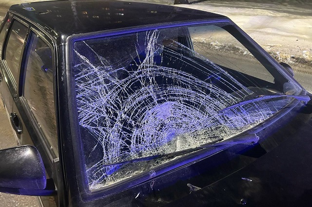 В Йошкар-Оле на пешеходной «зебре» машина сбила женщину