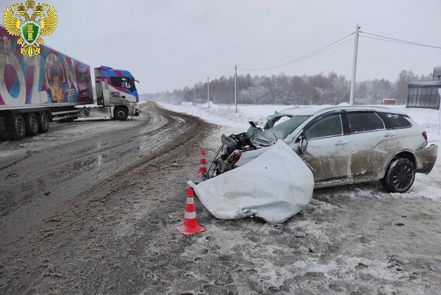 Около Шойбулака сегодня утром в одном месте произошло сразу два ДТП 