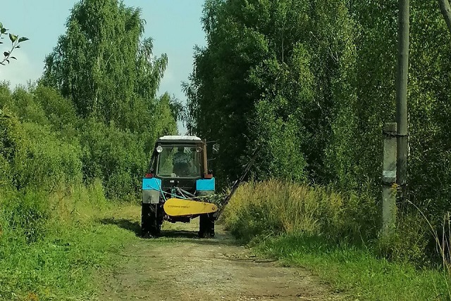 В пригороде Йошкар-Олы по сигналу местных жителей расширили дорогу В пригороде Йошкар-Олы по сигналу местных жителей расширили дорогу
