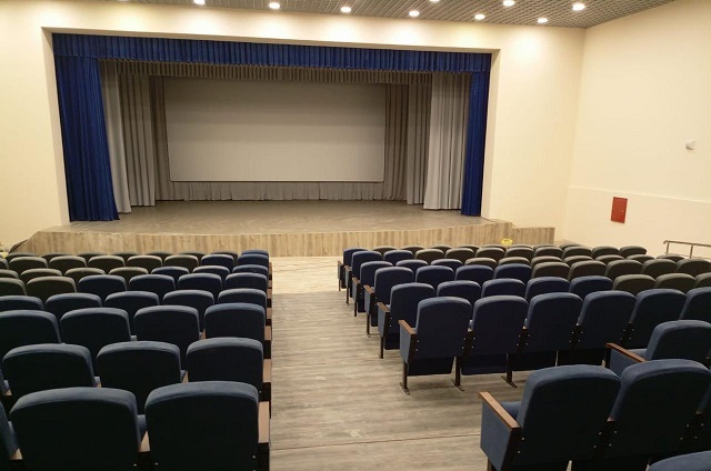 В посёлке Красногорский появился новый кинозал «Мир» 