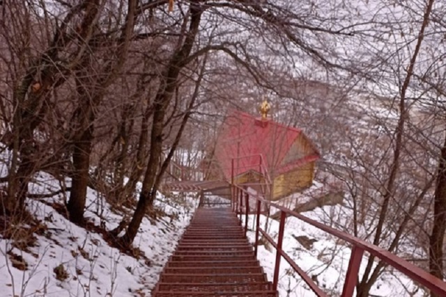 В Козьмодемьянске на реке Волге отменяются крещенские купания 