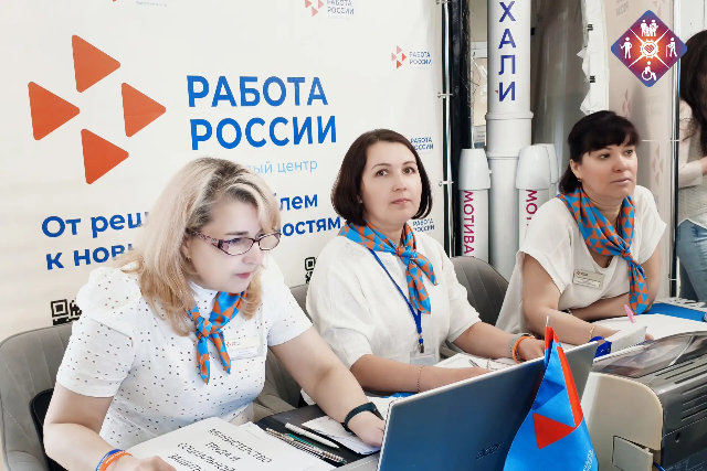 В Марий Эл прошла ярмарка вакансий «Работа России. Время возможностей»