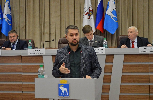В Йошкар-Оле обсудили тему подготовки кадров для предприятий города 1.jpg