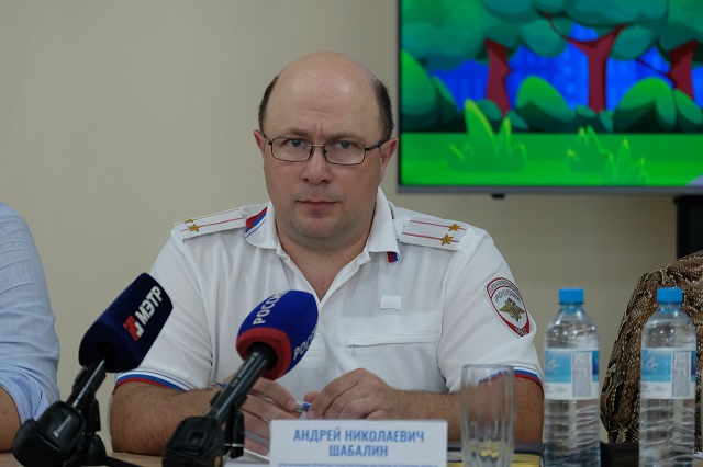 AKIL5629.JPG